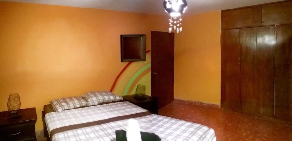 Maya Cha'An Guesthouse Cancún Exteriör bild